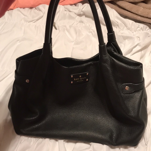 kate spade Handbags - Only used it a handful of times.